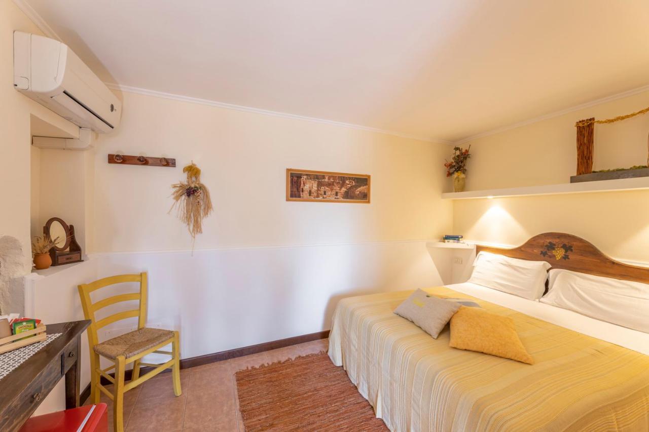 Agriturismo Cappellese Castelnuovo della Misericordia Eksteriør bilde