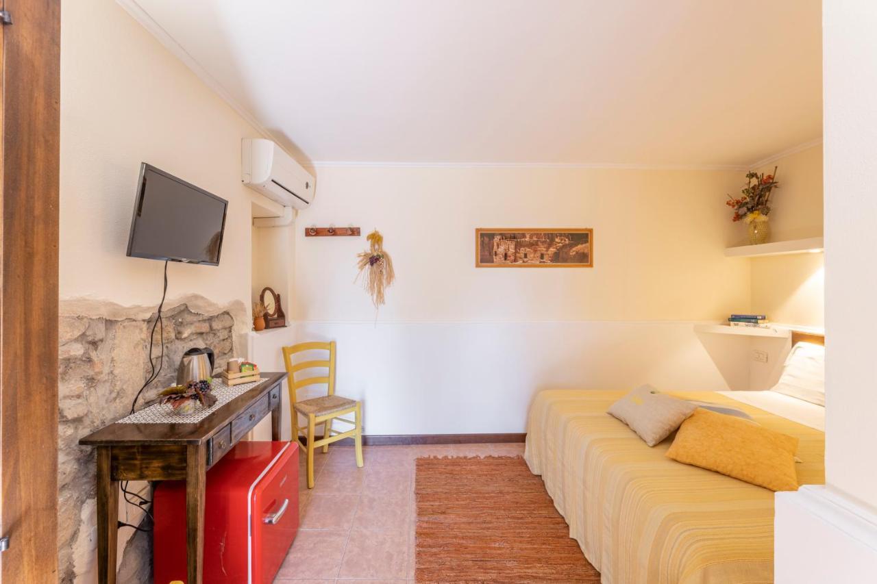 Agriturismo Cappellese Castelnuovo della Misericordia Eksteriør bilde